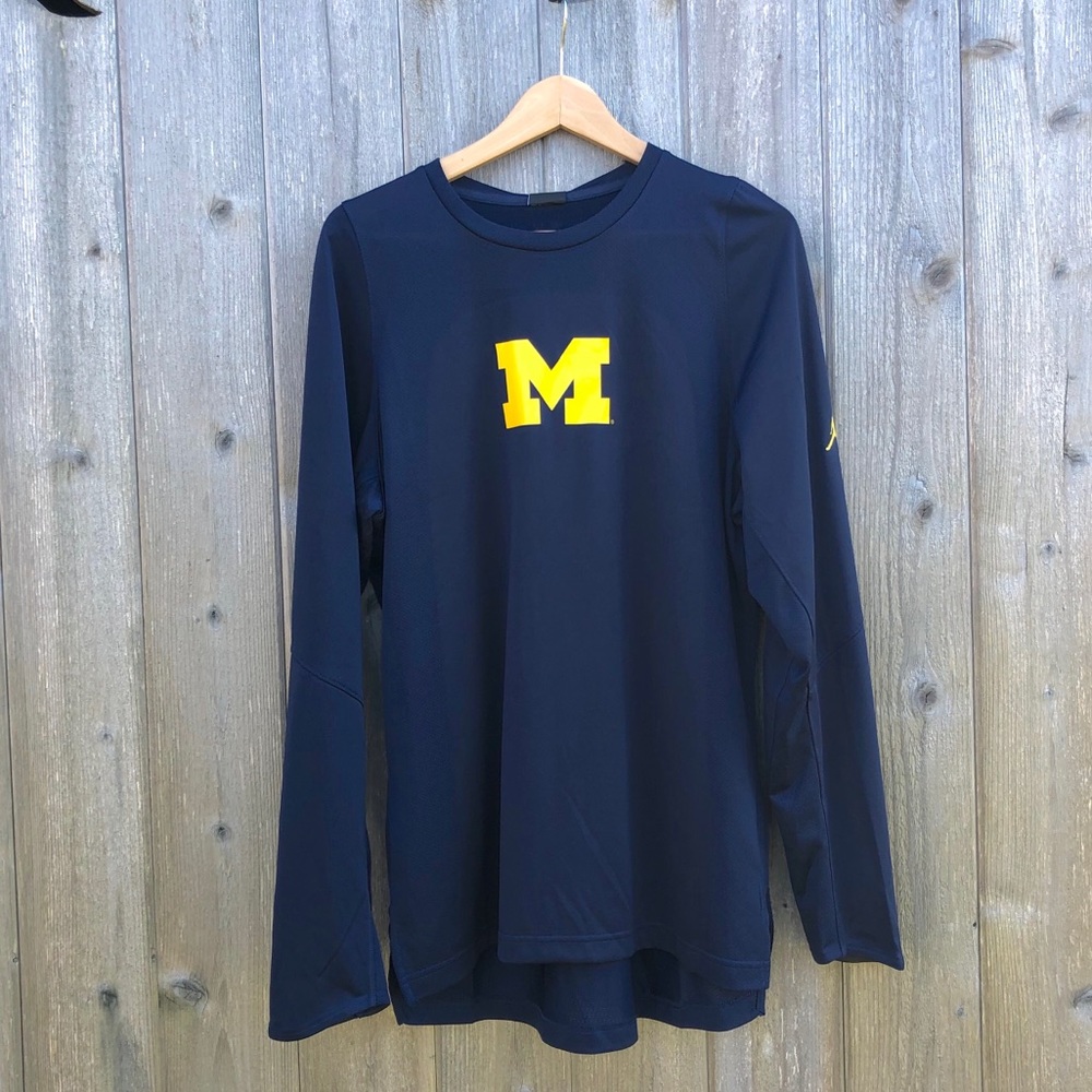〽️ NWT University of Michigan Jordan Long Sleeve